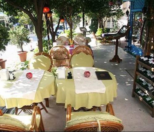 Imagen del bar/restaurante del Hotel Sunrise, Fatih. Foto 5