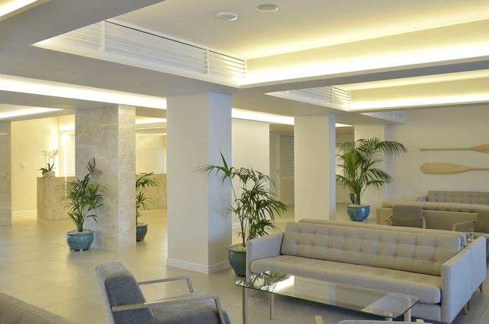Imagen de los interiores del Hotel Sunrise Gardens Aparthotel. Foto 14