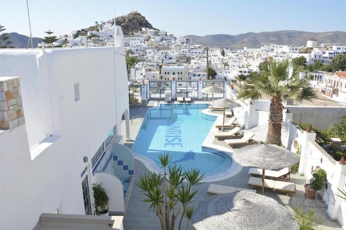 Imagen de la piscina del Hotel Sunrise, Gialos. Foto 7