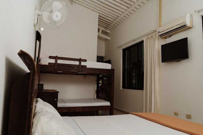 Imagen general del Hotel Sunrise Guamal. Foto 11