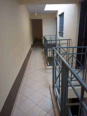 Imagen de los interiores del Hotel Sunrise Guest House, Ciudad de Meru. Foto 15
