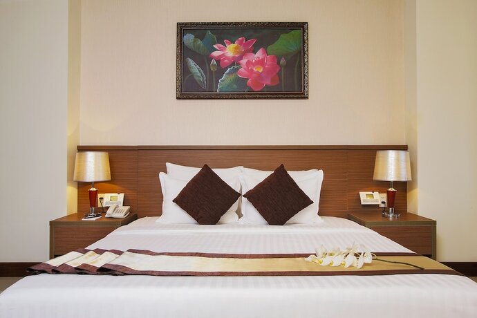 Imagen de la habitación del Hotel Sunrise Hotel. Foto 18