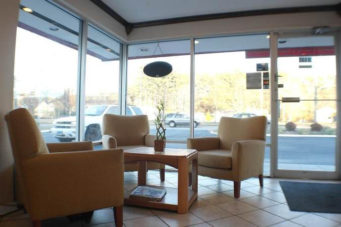 Imagen de los interiores del Hotel Sunrise Inn By OYO Newport News US-60. Foto 20