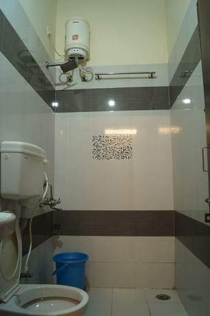 Imagen de la habitación del Hotel Sunrise Inn, Kotah. Foto 8