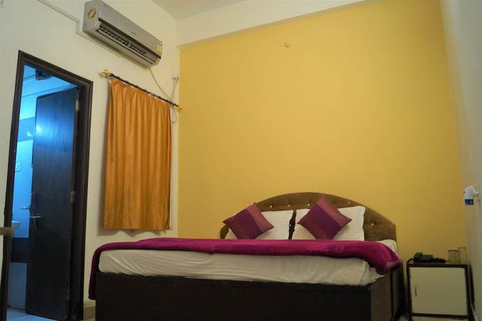 Imagen de la habitación del Hotel Sunrise Inn, Kotah. Foto 11