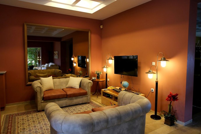 Imagen de los interiores del Hotel Sunrise Inn, Kountourata. Foto 10