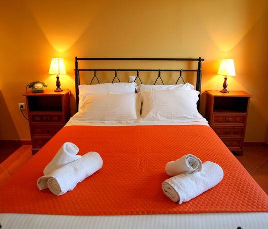 Imagen de la habitación del Hotel Sunrise Inn, Kountourata. Foto 6