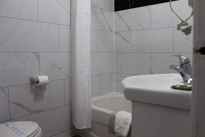 Imagen de la habitación del Hotel Sunrise Inn, Parry Sound. Foto 2