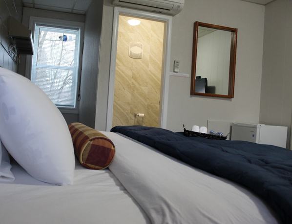 Imagen de la habitación del Hotel Sunrise Inn, Parry Sound. Foto 6