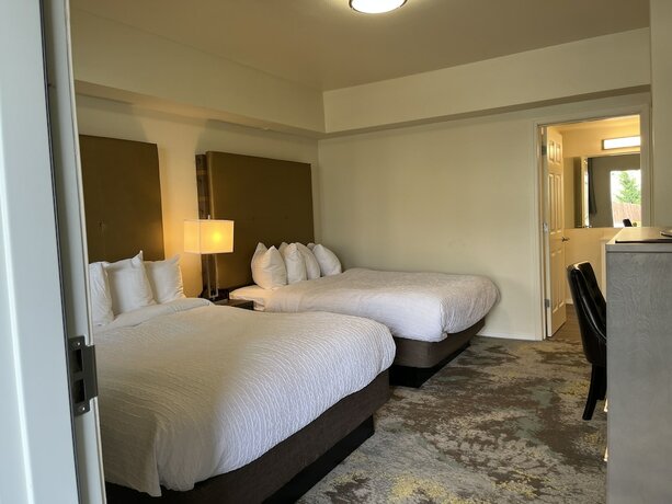 Imagen de la habitación del Hotel Sunrise Inn Villas and Suites. Foto 16
