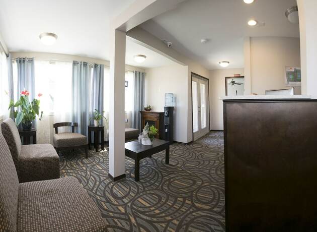 Imagen general del Hotel Sunrise Inn Villas and Suites. Foto 8