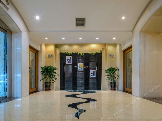 Imagen general del Hotel Sunrise International Shenyang. Foto 11