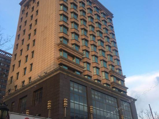 Imagen de los exteriores del Hotel Sunrise International Shenyang. Foto 16