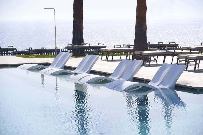 Imagen de la piscina del Hotel Sunrise Jade - Adults Only. Foto 15
