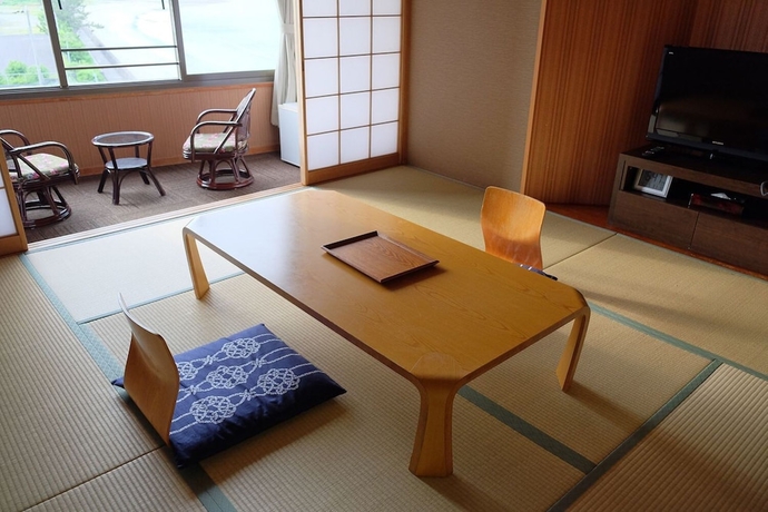 Imagen de la habitación del Hotel Sunrise Katsuura. Foto 11