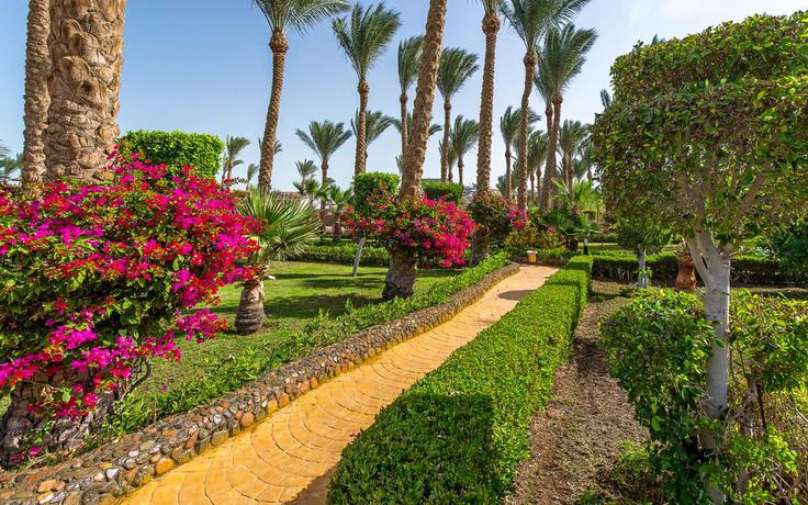 Imagen de los exteriores del Hotel Sunrise Le Jardin Aqua Park Resort. Foto 4