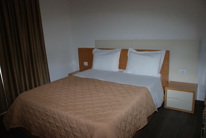 Imagen de la habitación del Hotel Sunrise Luxury Apartments. Foto 13