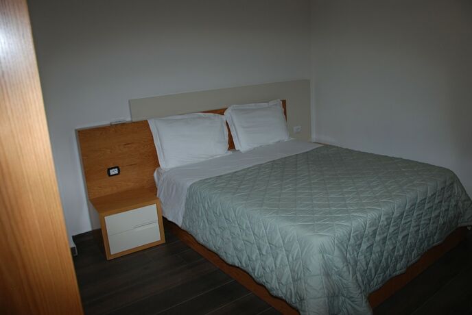 Imagen de la habitación del Hotel Sunrise Luxury Apartments. Foto 16