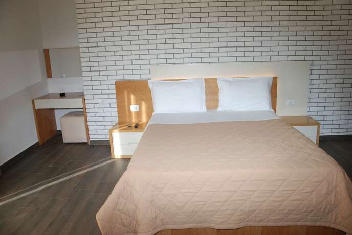 Imagen de la habitación del Hotel Sunrise Luxury Apartments. Foto 17