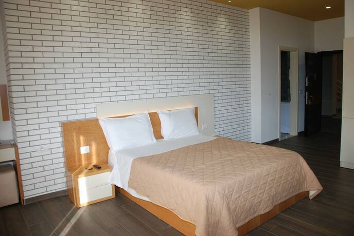 Imagen de la habitación del Hotel Sunrise Luxury Apartments. Foto 20