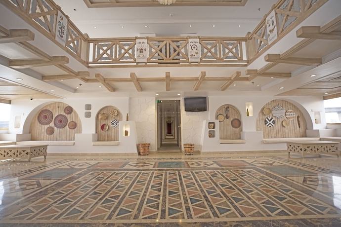 Imagen de los interiores del Hotel Sunrise Mahrousa Cruise. Foto 14