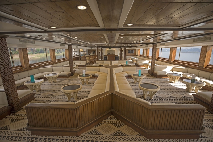 Imagen del bar/restaurante del Hotel Sunrise Mahrousa Cruise. Foto 4