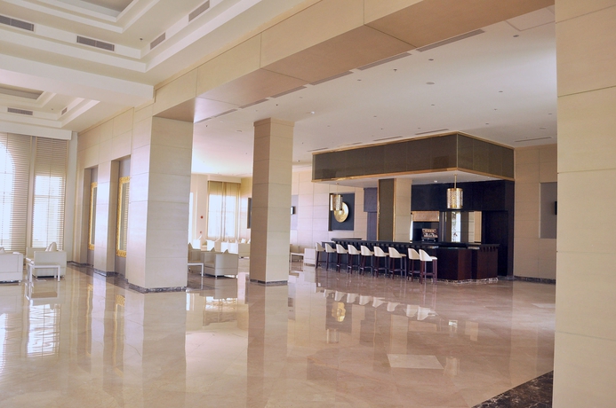 Imagen de los interiores del Hotel Sunrise Montemare Resort Grand Select. Foto 13