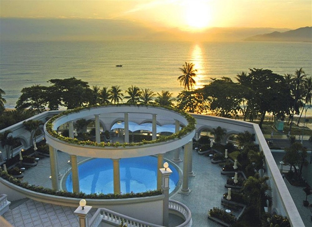 Imagen general del Hotel Sunrise Nha Trang Beach and Spa. Foto 1