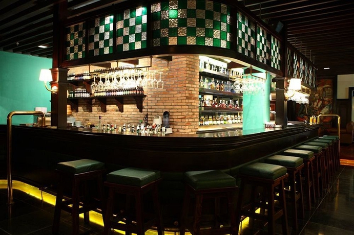 Imagen del bar/restaurante del Hotel Sunrise Nha Trang Beach and Spa. Foto 5