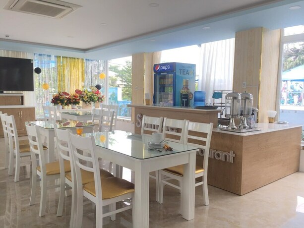 Imagen del bar/restaurante del Hotel Sunrise Ninh Thuan. Foto 16