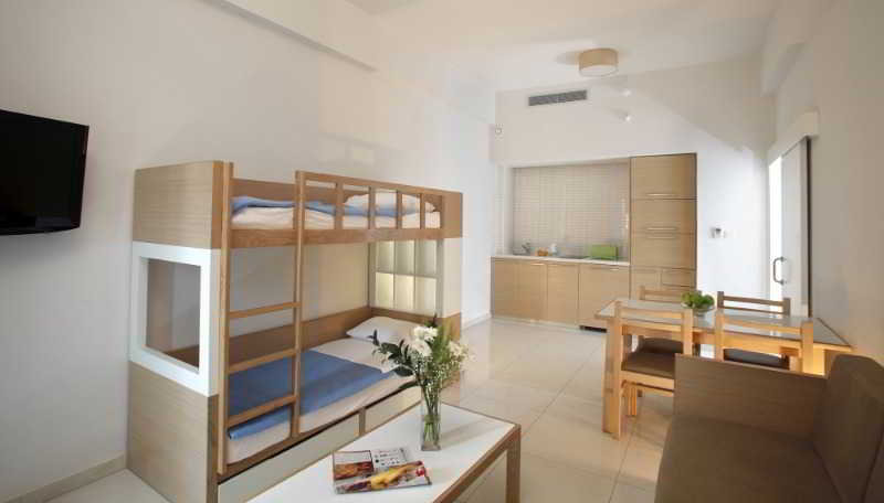 Imagen de la habitación del Hotel Sunrise Oasis and Waterpark. Foto 12