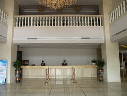 Imagen de los interiores del Hotel Sunrise Prosperous Airport. Foto 6