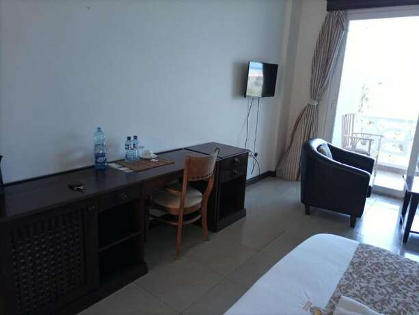 Imagen de la habitación del Hotel Sunrise Resort Apartments and Spa. Foto 15