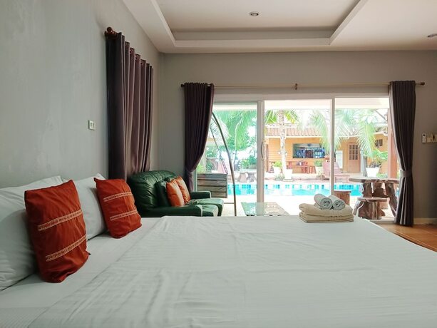 Imagen de la habitación del Hotel Sunrise Resort, Ban Suan Luang. Foto 17