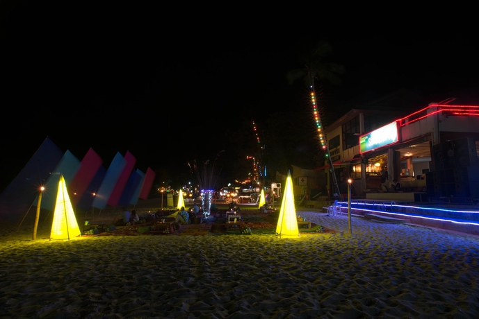 Imagen de los exteriores del Hotel Sunrise Resort. Foto 15