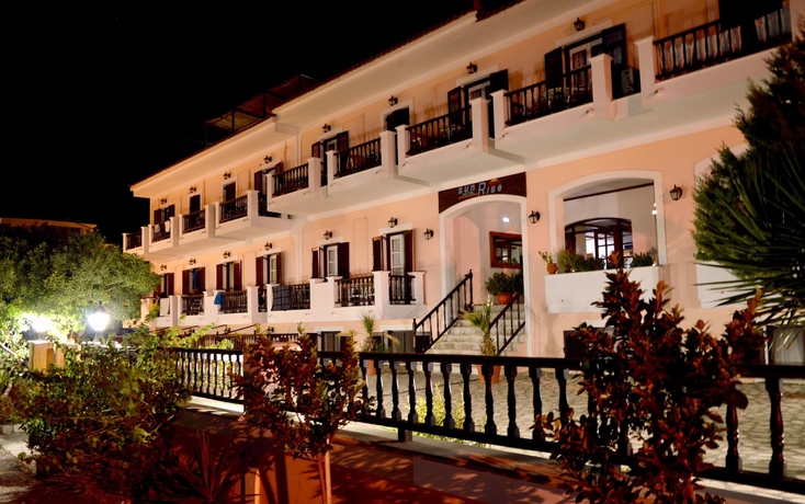 Imagen general del Hotel Sunrise, Samos Ciudad. Foto 1