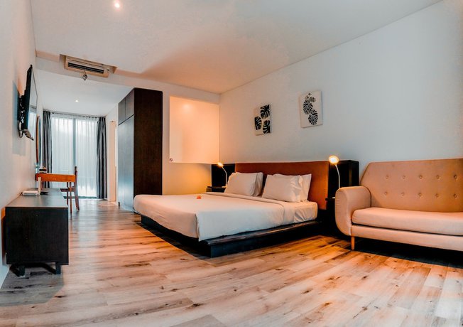 Imagen de la habitación del Hotel Sunrise Suite Seminyak. Foto 5
