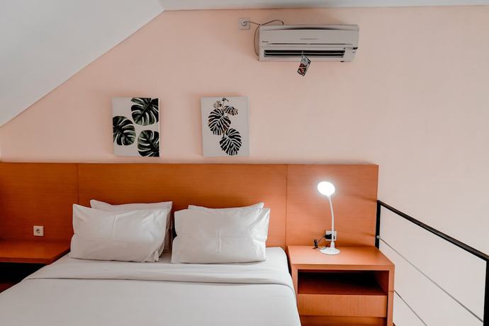 Imagen de la habitación del Hotel Sunrise Suite Seminyak. Foto 19