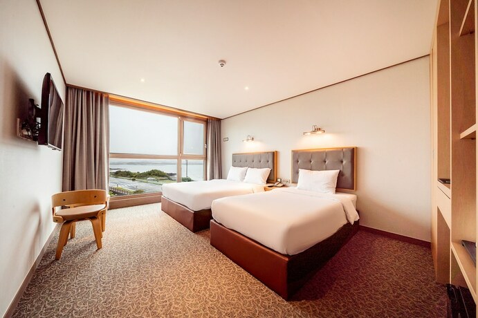Imagen de la habitación del Hotel Sunrise Sungsan. Foto 17