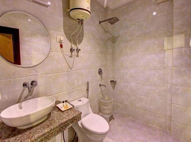 Imagen de la habitación del Hotel Sunrise Villa. Foto 5