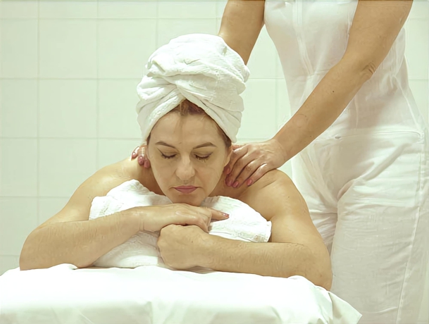 Imagen de los interiores del Hotel Sunrise Village Beach. Foto 18