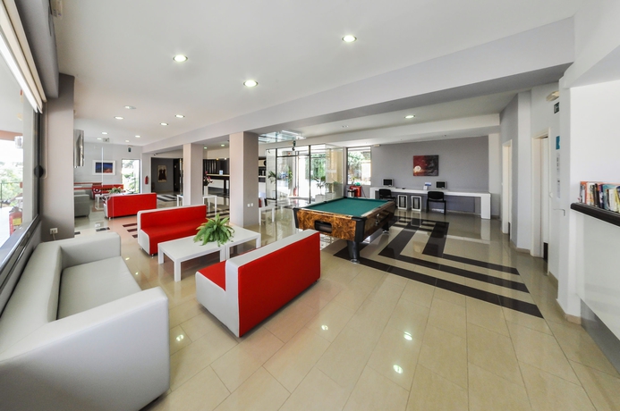 Imagen de los interiores del Hotel Sunrise Village, Platanias. Foto 4