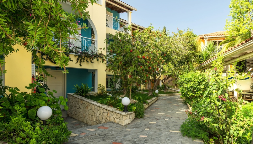 Imagen de los exteriores del Hotel Sunrise Zante - Adults Only. Foto 3