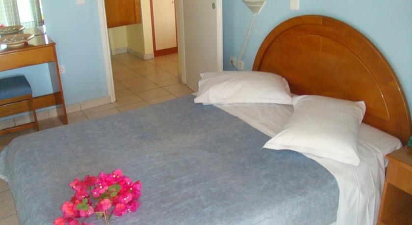 Imagen general del Hotel Sunrise, Zante. Foto 7