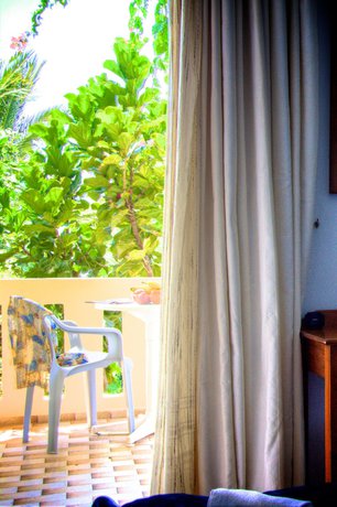 Imagen de la habitación del Hotel Sunrise and Apartments. Foto 7