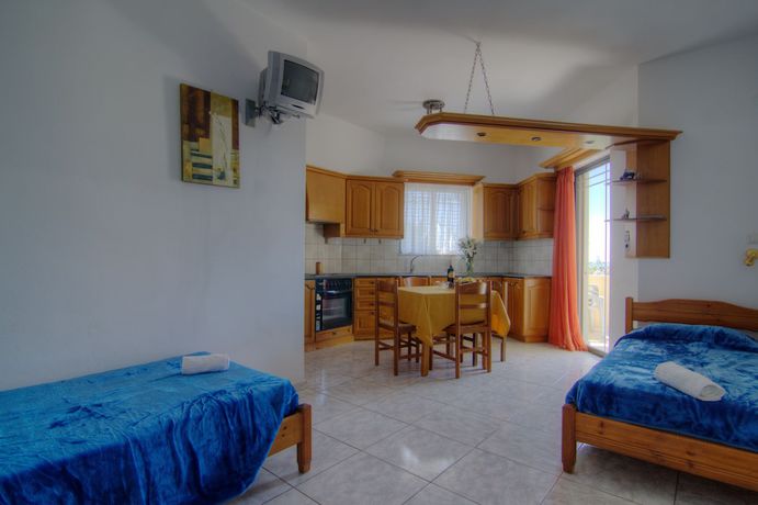 Imagen de la habitación del Hotel Sunrise and Apartments. Foto 12