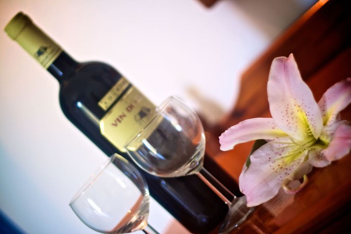 Imagen de la habitación del Hotel Sunrise and Apartments. Foto 14