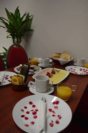 Imagen de la habitación del Hotel Sunrisehotel. Foto 7