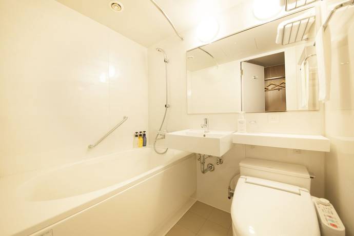 Imagen de la habitación del Hotel Sunroute Ginza. Foto 8