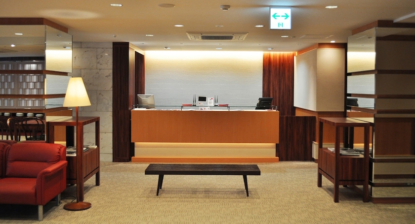 Imagen de los interiores del Hotel Sunroute Kumamoto. Foto 16